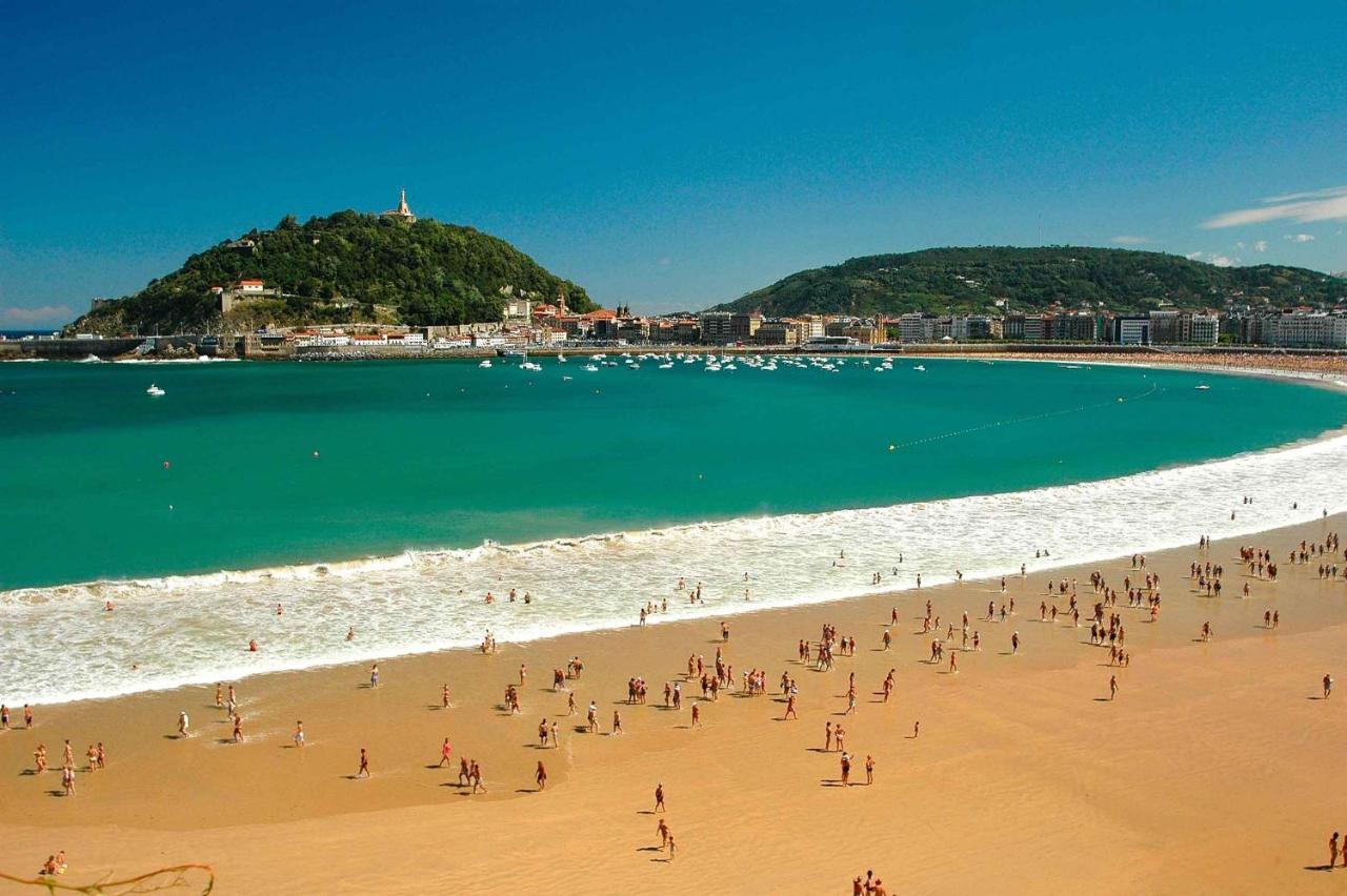 Pension Uzturre San Sebastián Exterior photo