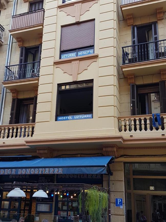 Pension Uzturre San Sebastián Exterior photo